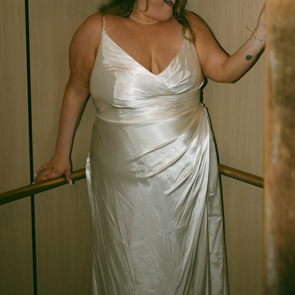 David's Bridal Cream Draped Wedding Dress